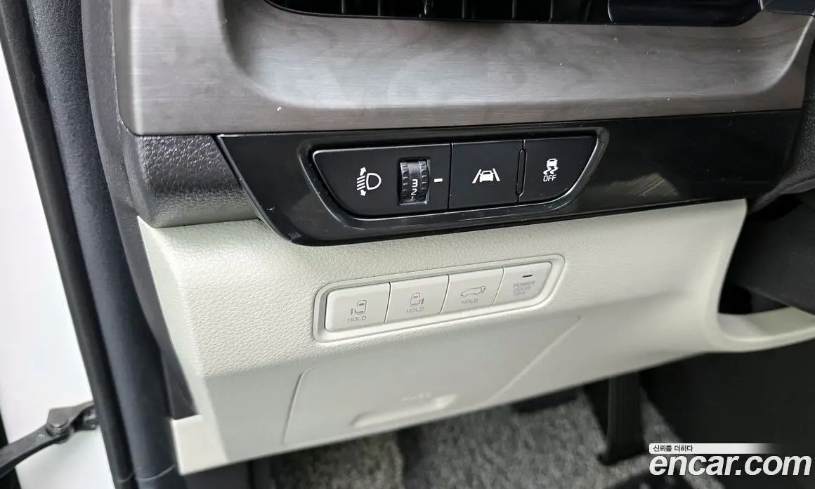 Kia Carnival 2021 2.2 автомат (гидро), фото 16