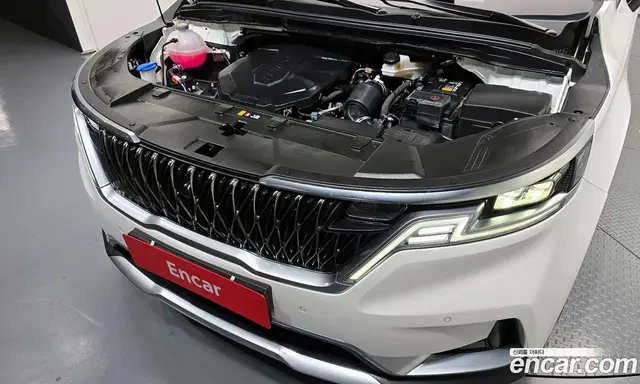 Kia Carnival 2021 2.2 автомат (гидро), миниатюра 6