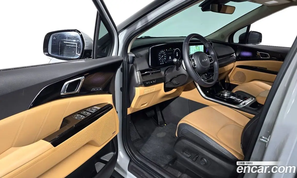 Kia Carnival 2023 3.5 автомат (гидро), фото 13
