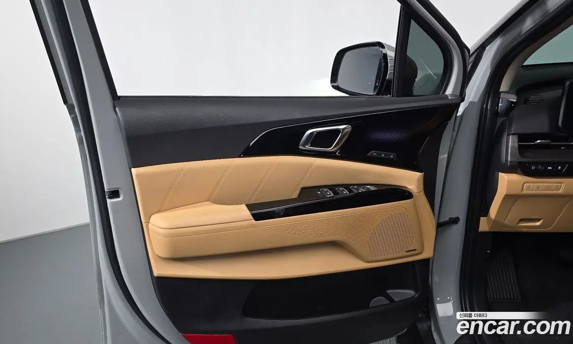 Kia Carnival 2023 3.5 автомат (гидро), фото 14