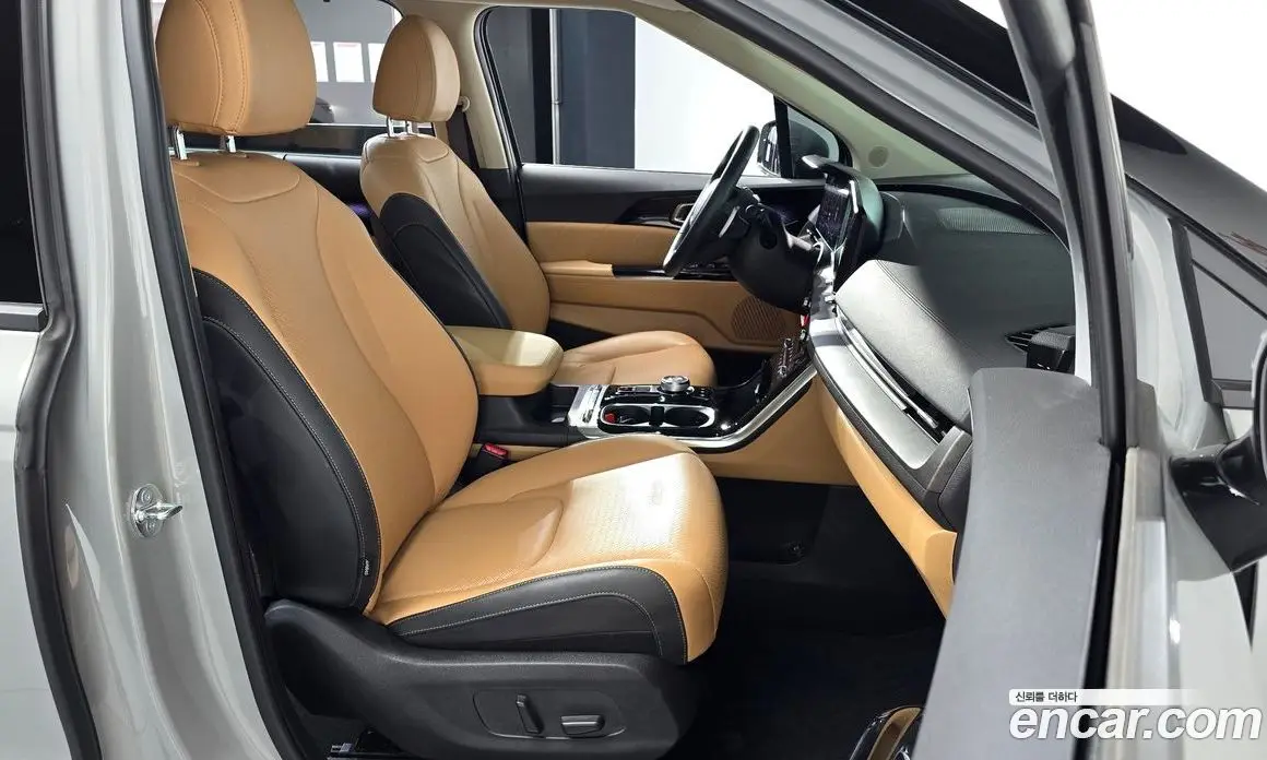 Kia Carnival 2023 3.5 автомат (гидро), фото 16