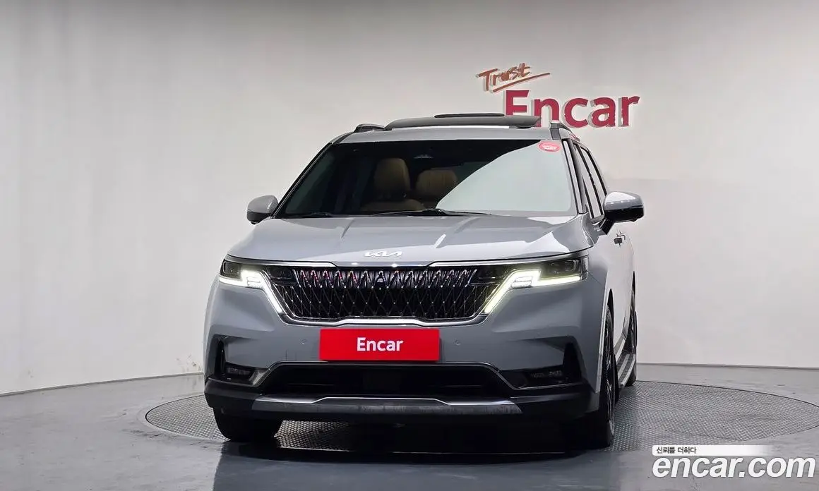 Kia Carnival 2023 3.5 автомат (гидро), фото 3