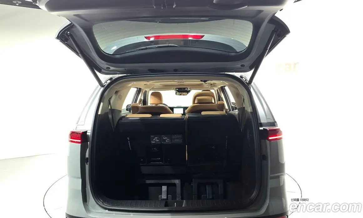 Kia Carnival 2023 3.5 автомат (гидро), фото 24