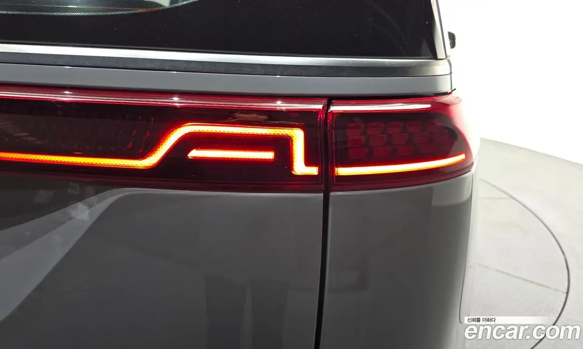 Kia Carnival 2023 3.5 автомат (гидро), фото 9
