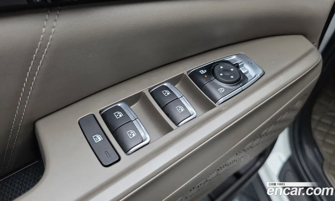 Kia Carnival 2024 2.2 автомат (гидро), фото 26