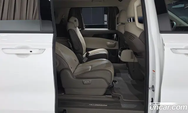 Kia Carnival 2024 1.6 автомат (гидро), миниатюра 11