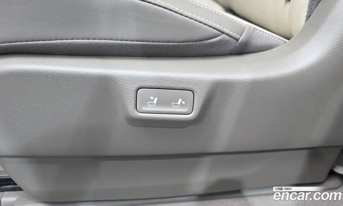 Kia Carnival 2024 1.6 автомат (гидро), фото 16