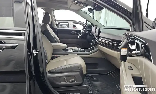 Kia Carnival 2024 1.6 автомат (гидро), миниатюра 11