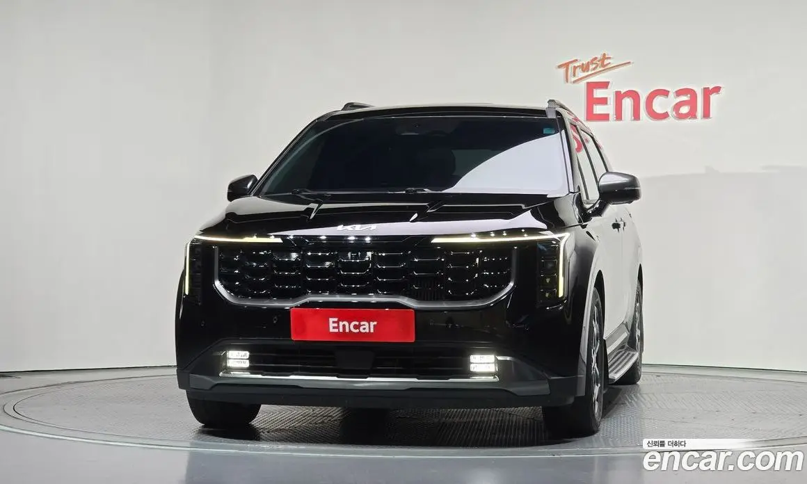 Kia Carnival 2024 1.6 автомат (гидро), фото 3
