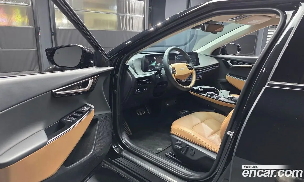 Kia EV6 2023 0.1 автомат (гидро), фото 10