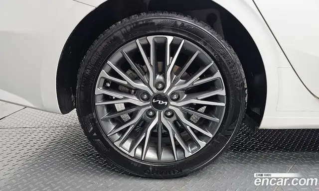 Kia K3 2022 1.6 автомат (гидро), миниатюра 5