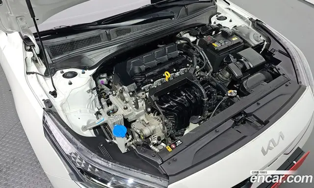 Kia K3 2022 1.6 автомат (гидро), миниатюра 6