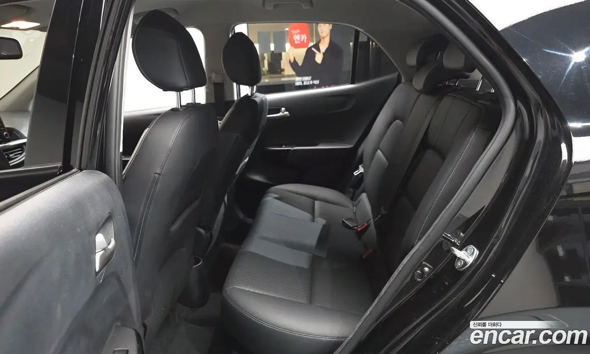 Kia Morning 2019 1.0 автомат (гидро), фото 16