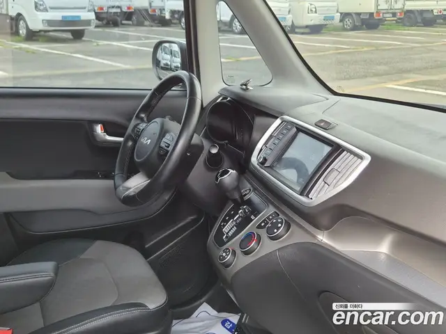 Kia Ray 2022 1.0 автомат (гидро), миниатюра 9