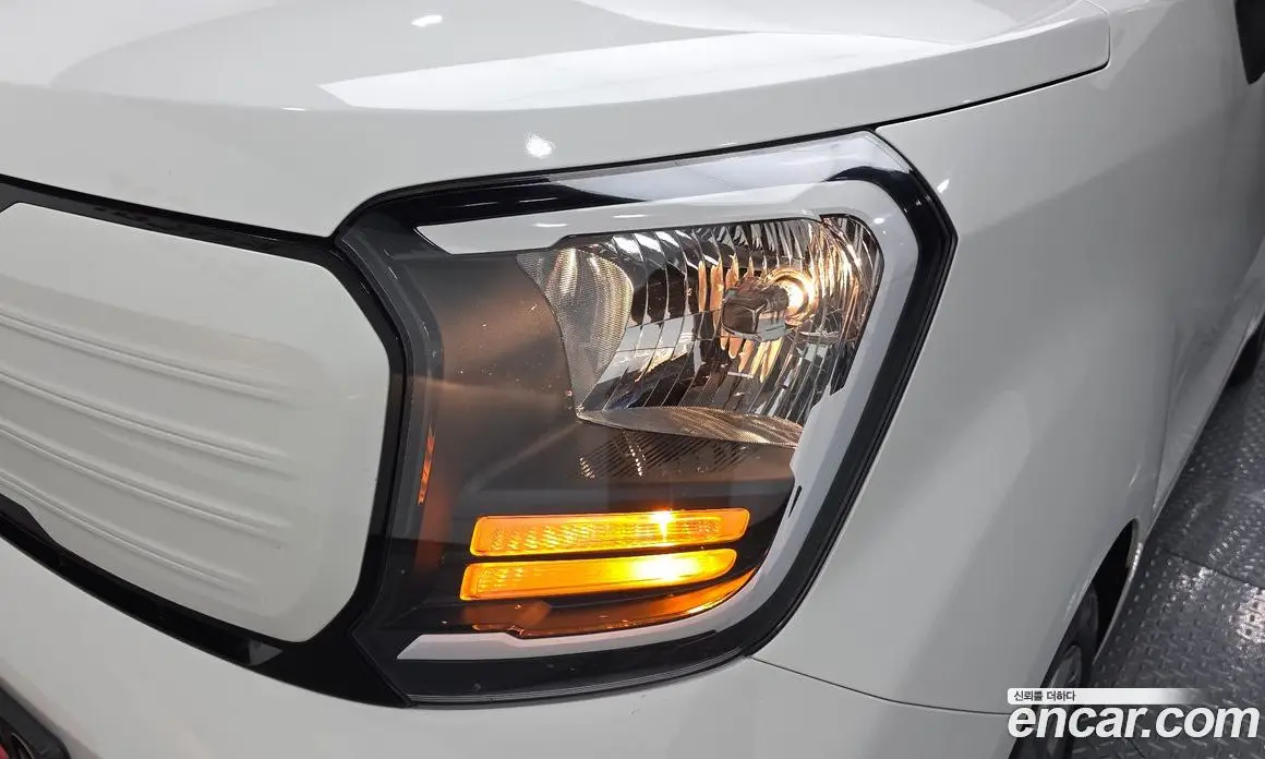 Kia Ray 2023 1.0 автомат (гидро), фото 8