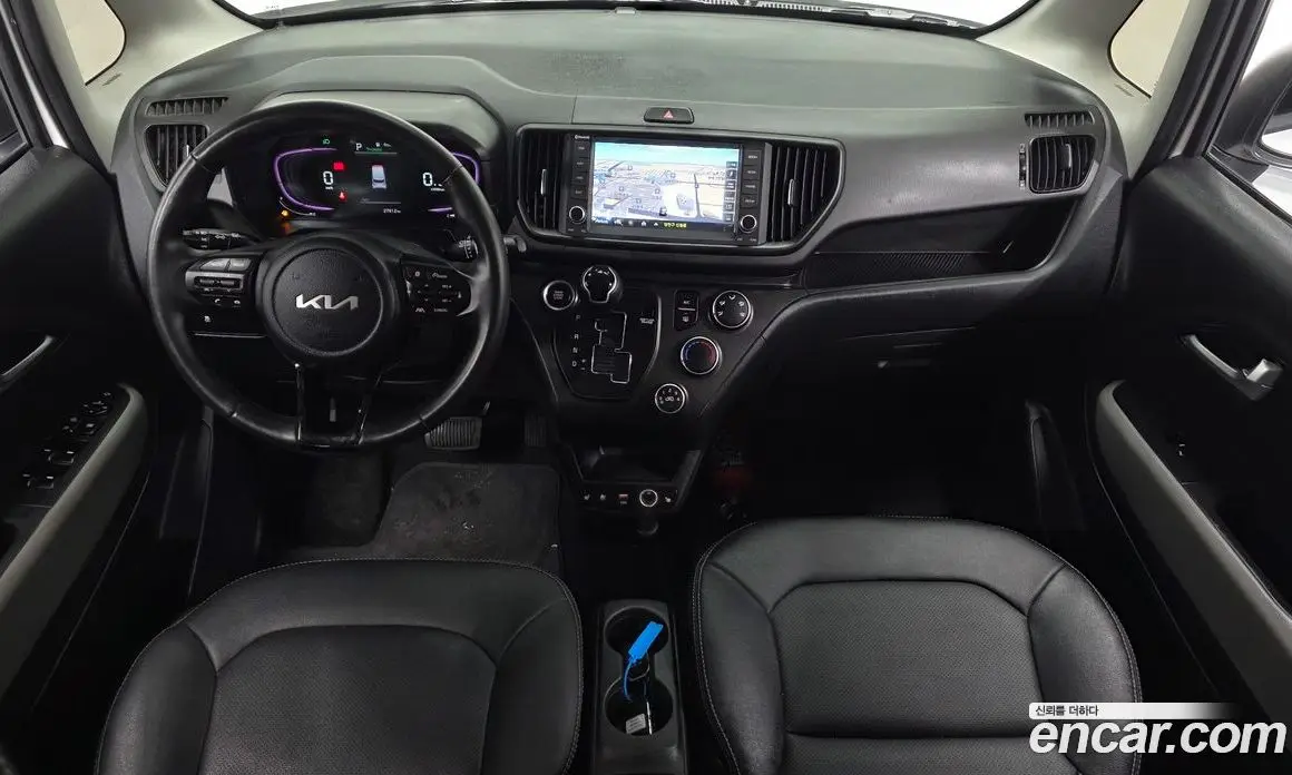 Kia Ray 2023 1.0 автомат (гидро), фото 10