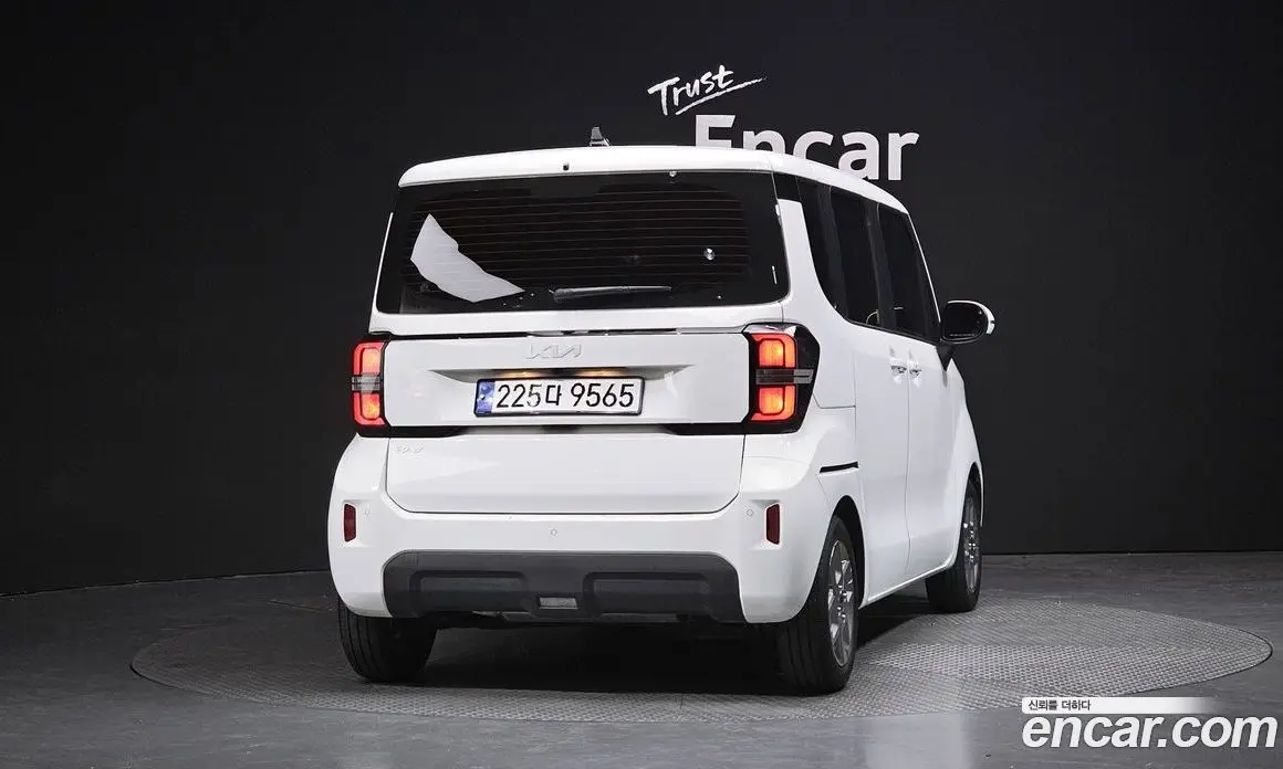Kia Ray 2025 1.0 автомат (гидро), фото 4