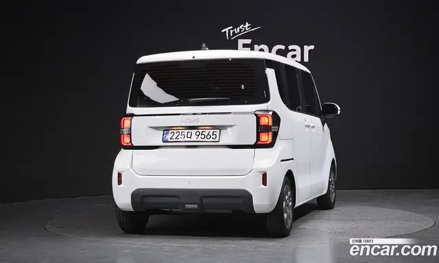 Kia Ray 2025 1.0 автомат (гидро), миниатюра 4