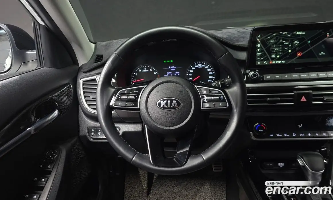 Kia Seltos 2020 1.6 автомат (гидро), фото 18