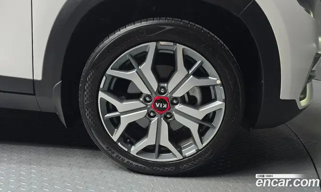 Kia Seltos 2020 1.6 автомат (гидро), миниатюра 7