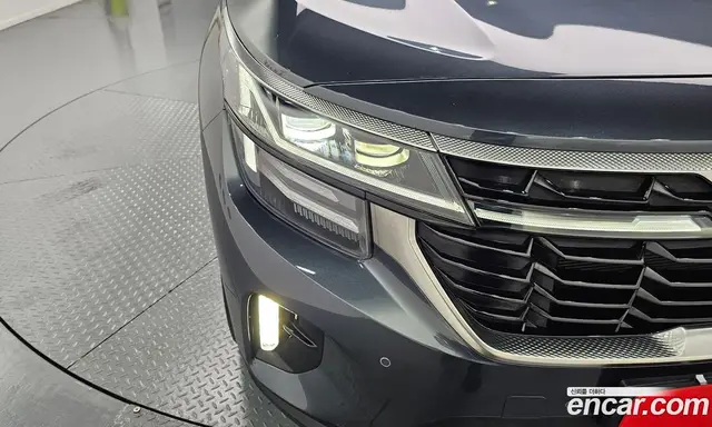 Kia Seltos 2022 2.0 автомат (гидро), миниатюра 8