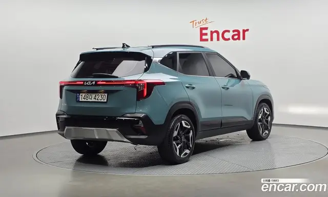 Kia Seltos 2023 1.6 автомат (гидро), миниатюра 2
