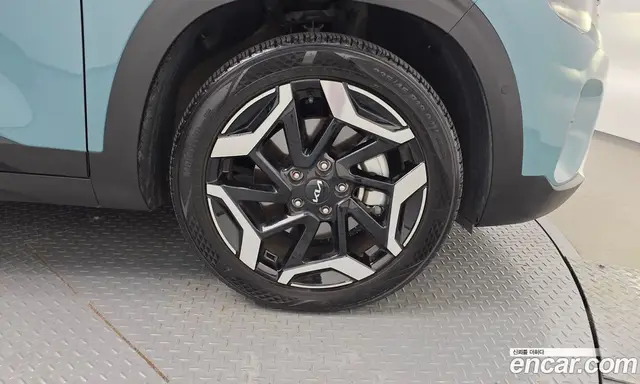Kia Seltos 2023 1.6 автомат (гидро), миниатюра 7