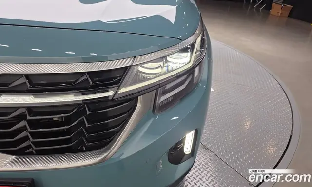Kia Seltos 2023 1.6 автомат (гидро), миниатюра 8