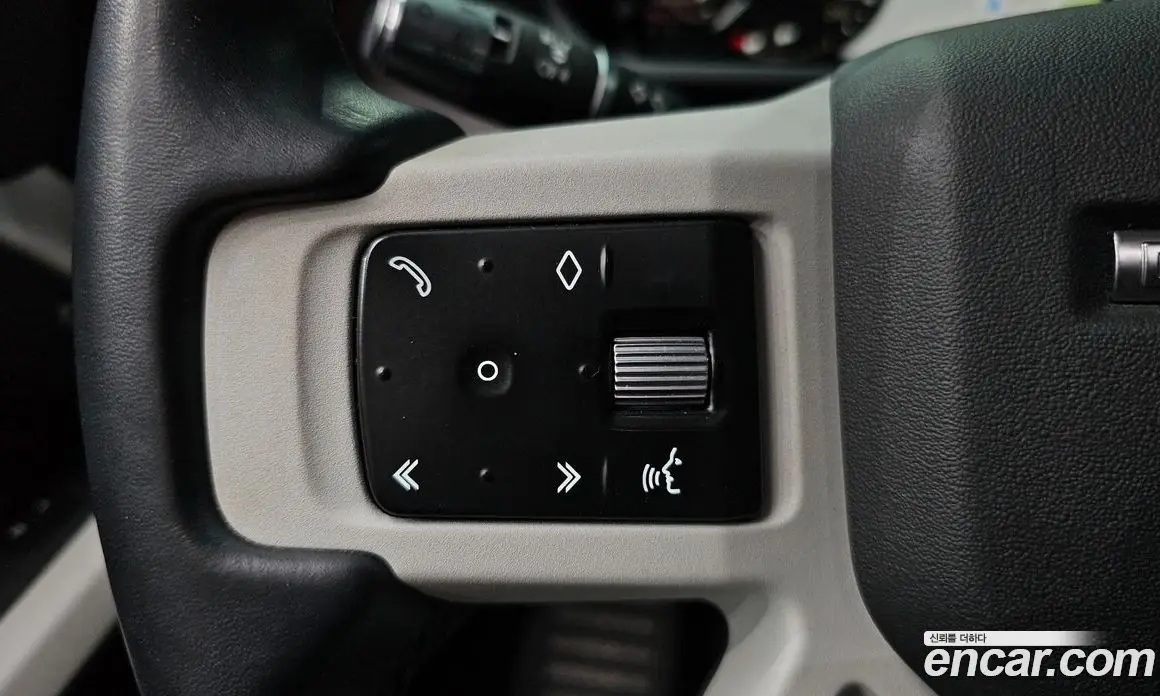 Land Rover Defender 2020 2.0 автомат (гидро), фото 28