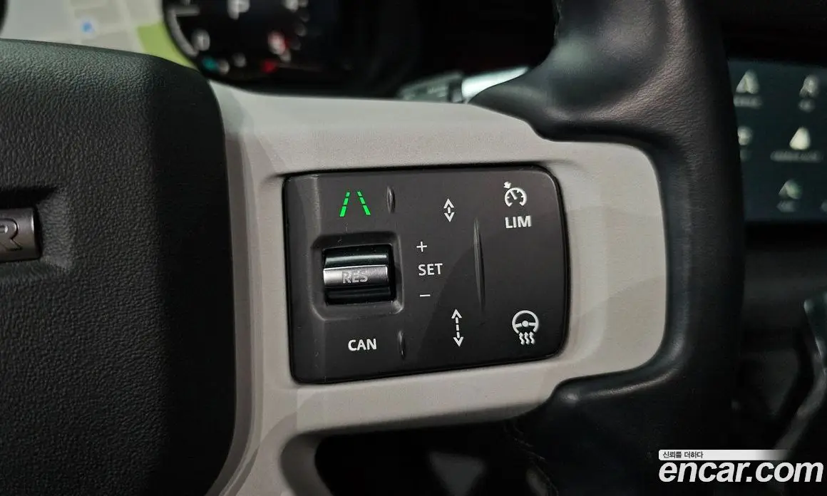 Land Rover Defender 2020 2.0 автомат (гидро), фото 29