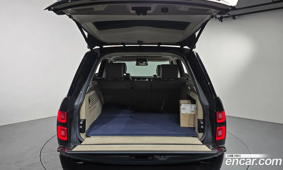 Land Rover Range Rover 2016 4.4 автомат (гидро), фото 18