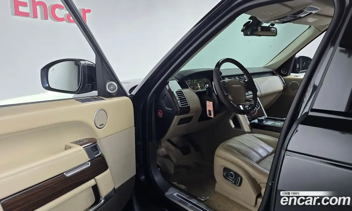 Land Rover Range Rover 2016 4.4 автомат (гидро), фото 10