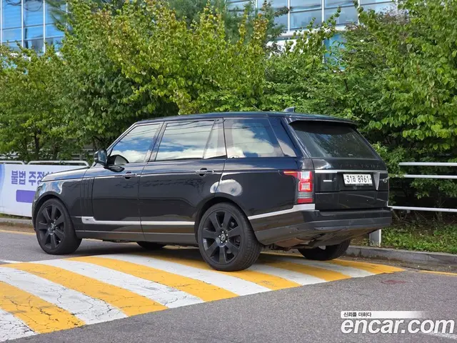 Land Rover Range Rover 2017 4.4 автомат (гидро), миниатюра 3
