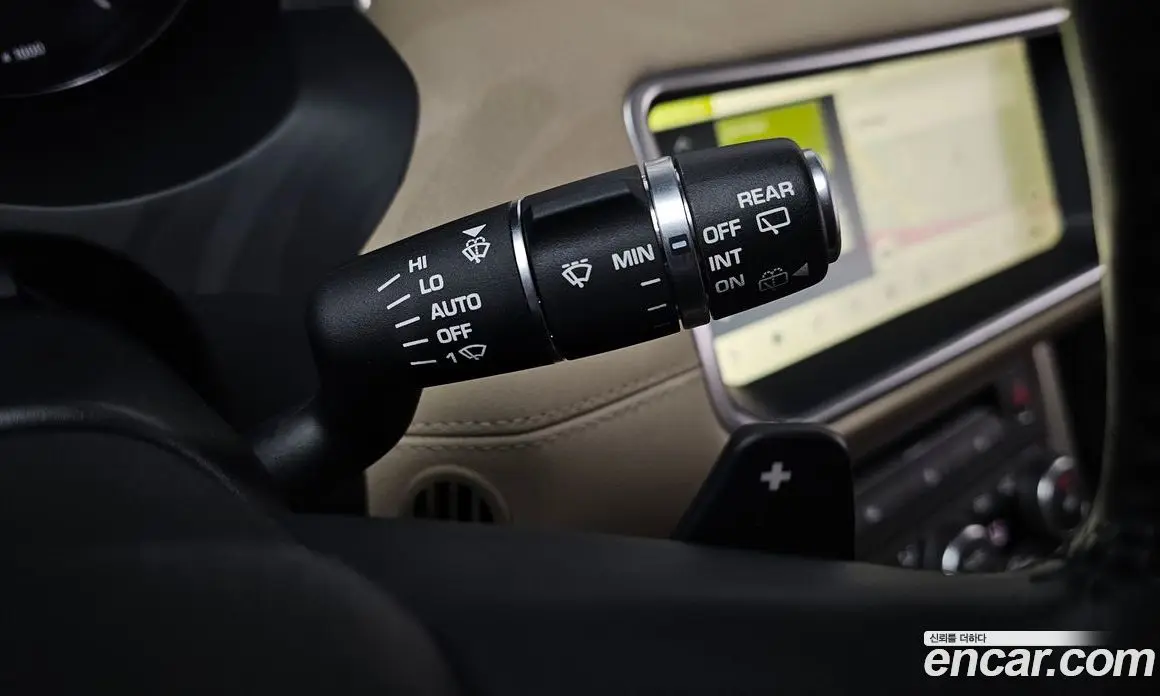 Land Rover Range Rover Evoque 2018 2.0 автомат (гидро), фото 22