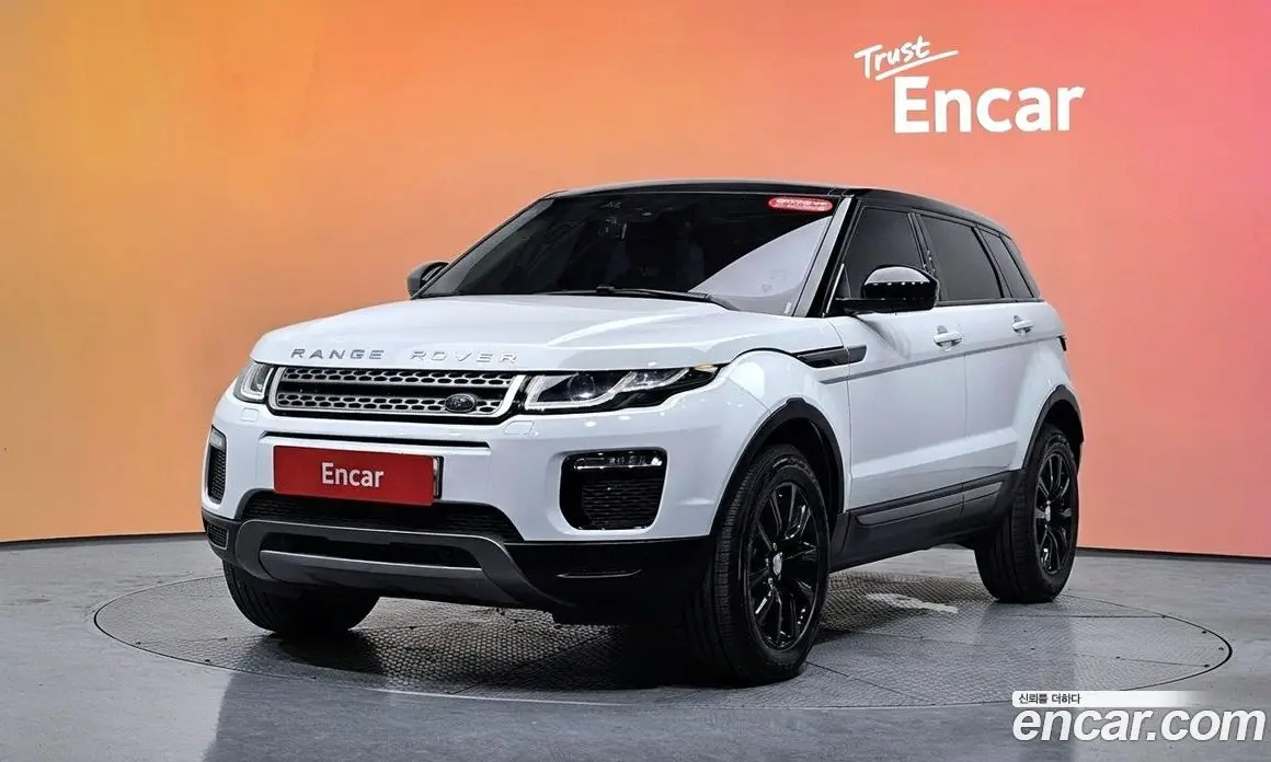 Land Rover Range Rover Evoque 2018 2.0 автомат (гидро), фото 30