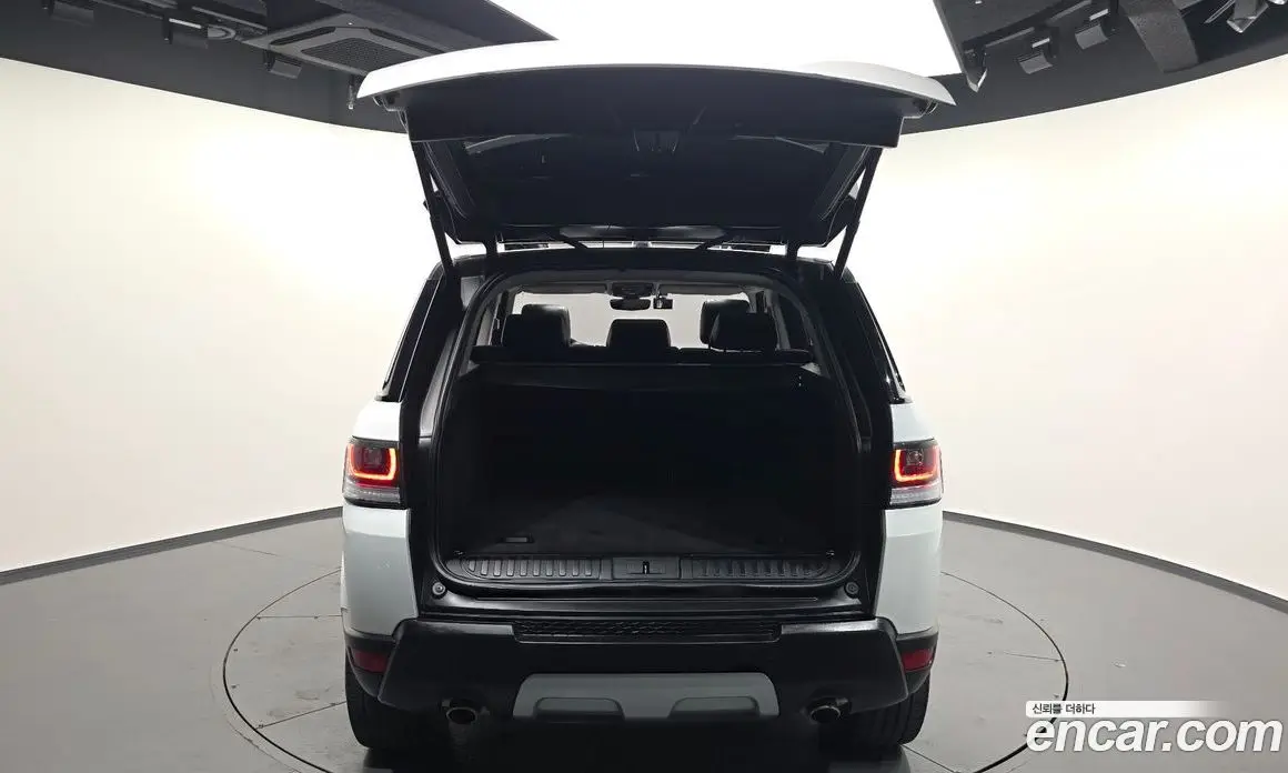 Land Rover Range Rover Sport 2017 3.0 автомат (гидро), фото 20