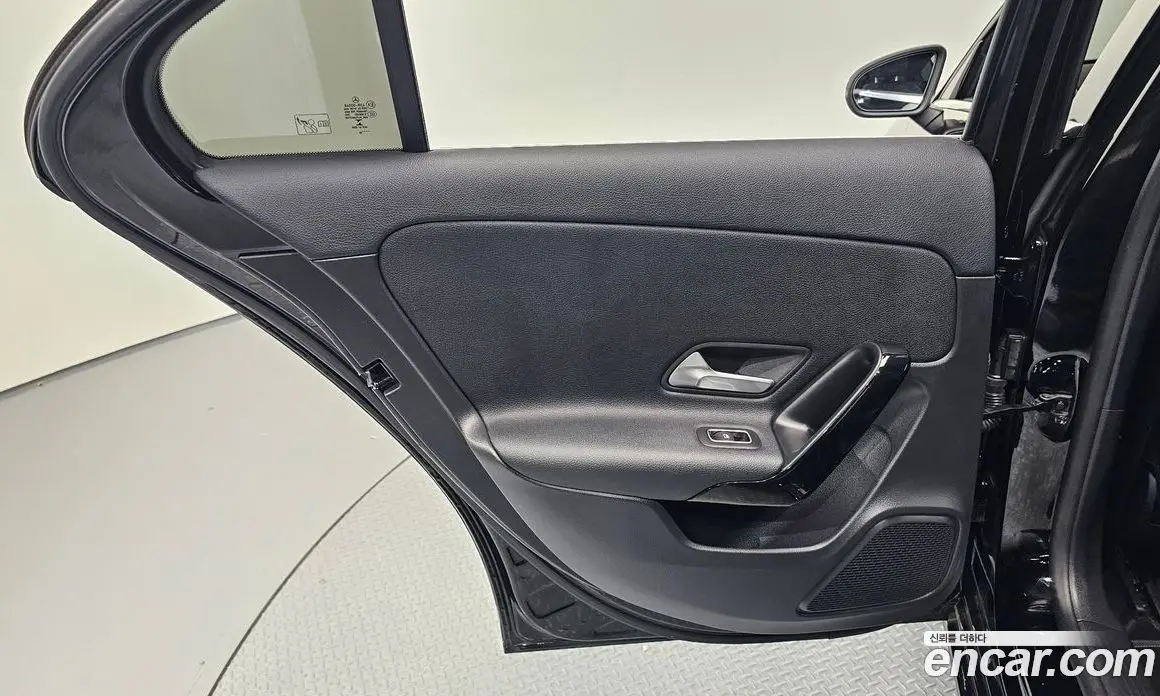 Mercedes-Benz A-Class 2020 2.0 автомат (гидро), фото 15