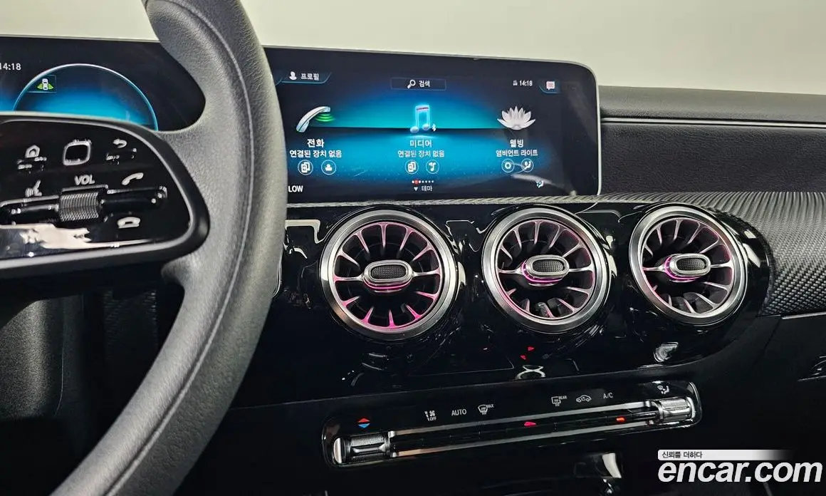 Mercedes-Benz A-Class 2020 2.0 автомат (гидро), фото 18