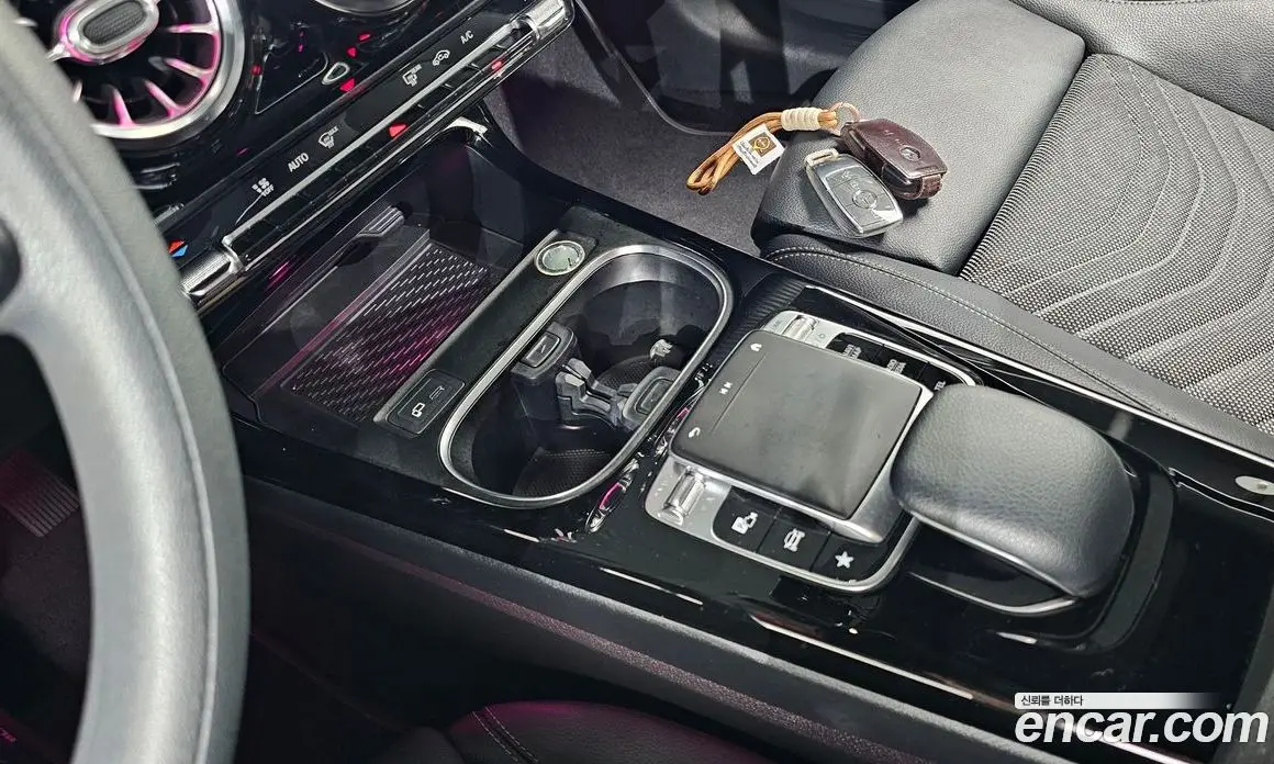 Mercedes-Benz A-Class 2020 2.0 автомат (гидро), фото 23