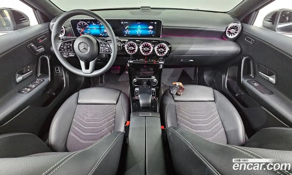 Mercedes-Benz A-Class 2020 2.0 автомат (гидро), фото 10