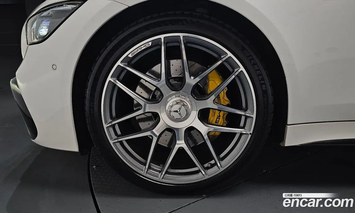 Mercedes-Benz AMG GT 2023 3.0 автомат (гидро), фото 5