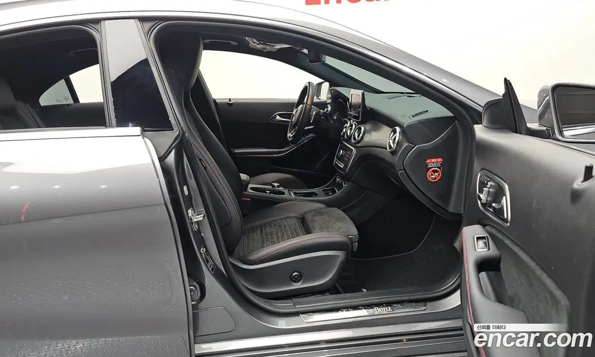 Mercedes-Benz CLA-Class 2018 2.0 автомат (гидро), фото 16