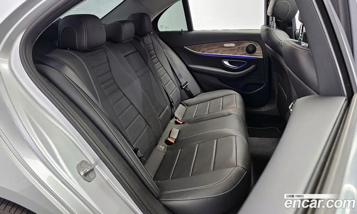 Mercedes-Benz E-Class 2018 2.0 автомат (гидро), фото 12