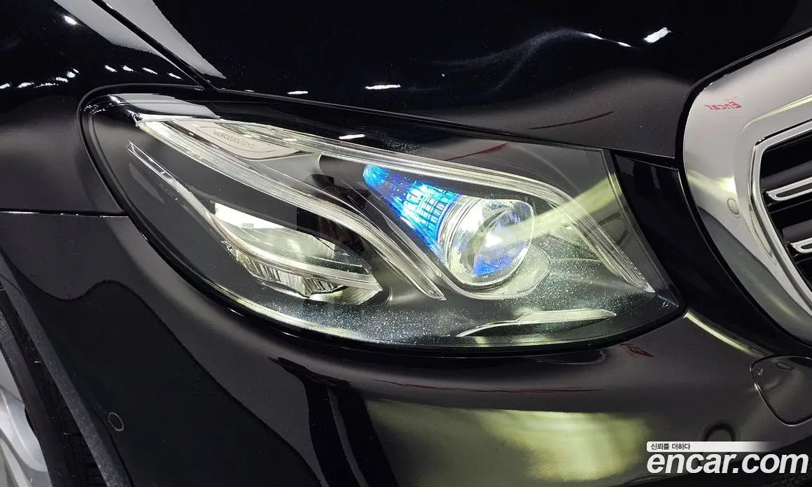 Mercedes-Benz E-Class 2019 2.0 автомат (гидро), фото 8