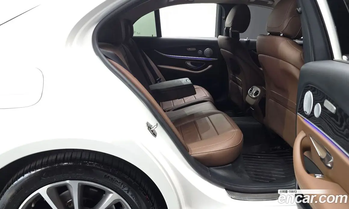 Mercedes-Benz E-Class 2019 2.0 автомат (гидро), фото 12