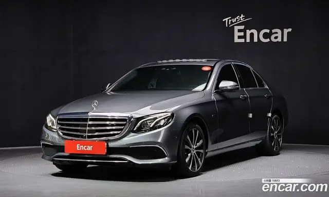 Mercedes-Benz E-Class, 2020, 109 256 км