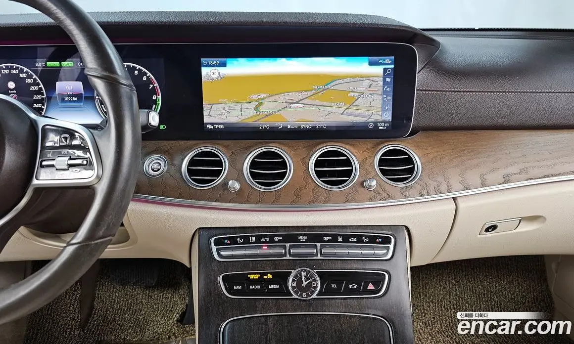 Mercedes-Benz E-Class 2020 2.0 автомат (гидро), фото 14