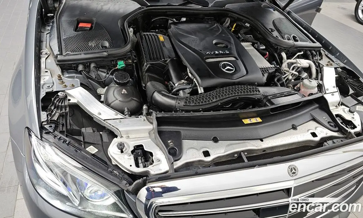 Mercedes-Benz E-Class 2020 2.0 автомат (гидро), фото 6