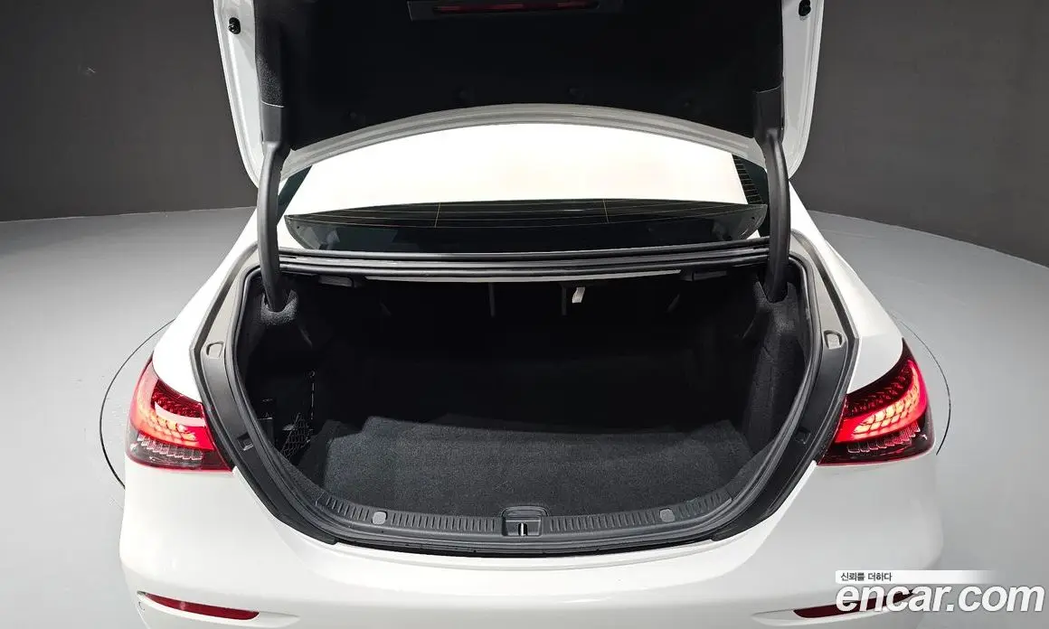 Mercedes-Benz E-Class 2021 2.0 автомат (гидро), фото 20