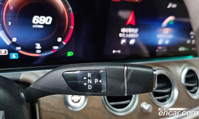 Mercedes-Benz E-Class 2021 2.0 автомат (гидро), миниатюра 9